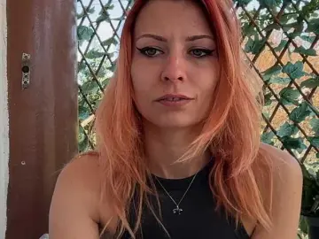 Bongacams Free Live Porn of karo131324