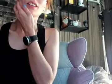 Bongacams Watch Live Sex Cams of karo131324