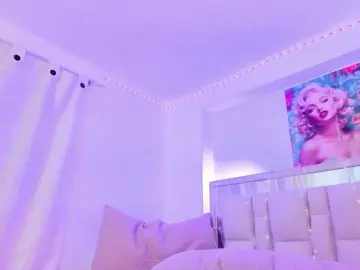 Bongacams Watch Live Sex Cams of Saamii-robertss01