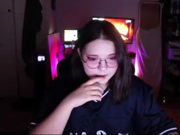 Bongacams Watch Live Sex Cams of Furiyssh