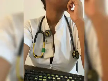 Bongacams Watch Live Sex Cams of RegiCorleone