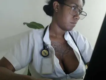 Bongacams Free Porn Cam of RegiCorleone