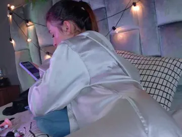 Bongacams Sex Cam of Mia-Anderson