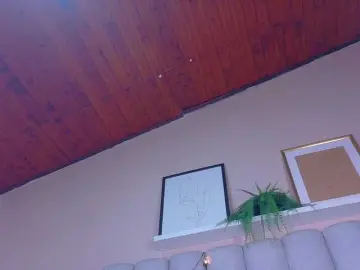 Bongacams Nude Webcam of Mia-Anderson