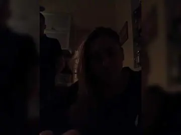 Bongacams Sex Cam of SurfinBird