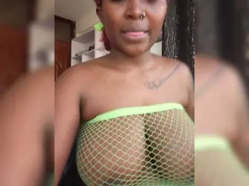 Bongacams Live Sex Cam of Hotteh