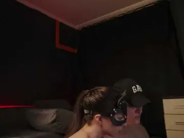 Bongacams Free Porn Cam of Ajuicycouple