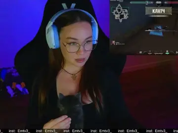 Bongacams Watch Live Sex Cams of Emili1-