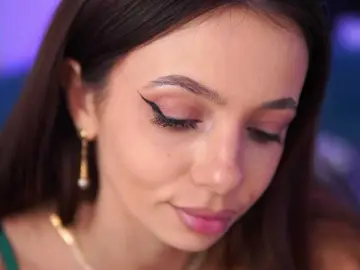 Bongacams Best live sex cam show of AishaBee
