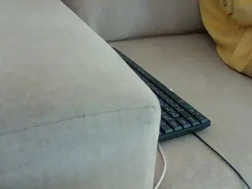 Bongacams Watch Live Sex Cams of Dotrizer-1