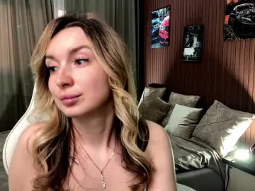 Bongacams Watch Live Sex Cams of x-----x