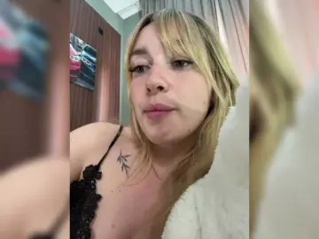 Bongacams Watch Live Sex Cams of x-----x