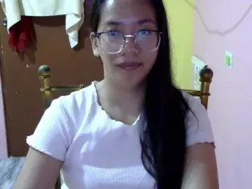 Bongacams Watch Live Sex Cams of MystiqueMiss