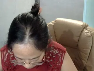 Bongacams Live Sex Cam of MystiqueMiss