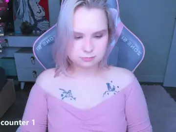 Bongacams Watch Live Sex Cams of hellfire-club