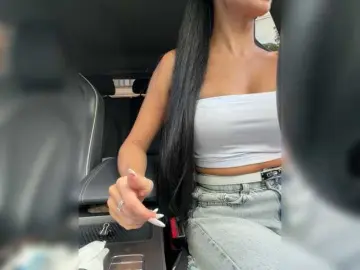 Bongacams Best Webcam of LuxeMia1