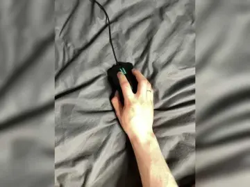 Bongacams Watch Live Sex Cams of Fregidaaa