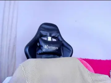 Bongacams Adult Video Chat of MiaaLove6969