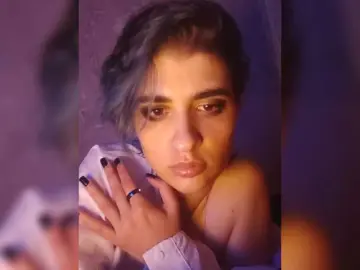 Bongacams Watch Live Sex Cams of CyberSiren