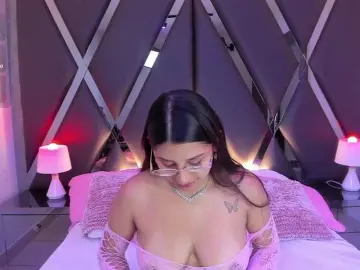 Bongacams Best live sex cam show of HoneyWoods
