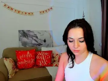 Bongacams Watch Live Sex Cams of MakeYouHappy