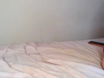 Bongacams Free Porn Cam of aliceTurner21