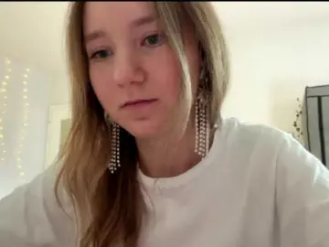 Bongacams Free Live Porn of lisasmall