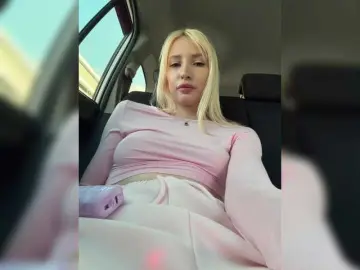 Bongacams Live Sex Cam of EwaBrown