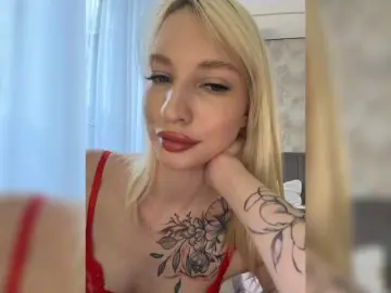 Bongacams Best Webcam of EwaBrown