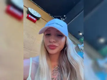 Bongacams Nude Webcam of EwaBrown