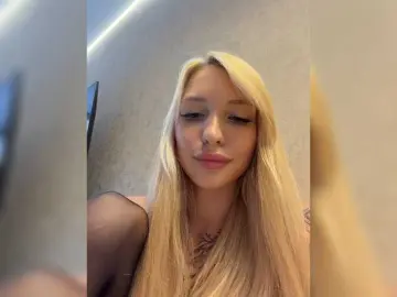 Bongacams Live Sex of EwaBrown