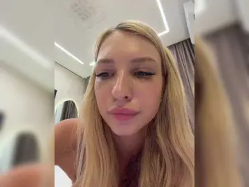 Bongacams Sex Cam of EwaBrown