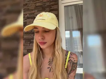 Bongacams Sex Cam of EwaBrown