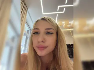 Bongacams Private Sex Chat of EwaBrown
