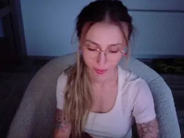 Bongacams Live Porn of DiddySweet1