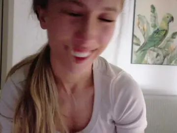 Bongacams Live Sex Cam of DiddySweet1