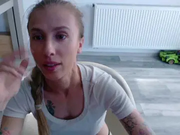 Bongacams Sex Cam of DiddySweet1