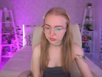 Bongacams Sex Cam of EmilySunShine