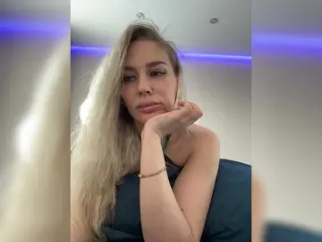 Bongacams Best live sex cam show of Lovensesgirl