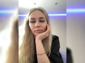 Bongacams Adult Video Chat of Lovensesgirl