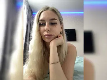 Bongacams Nude Webcam of Lovensesgirl