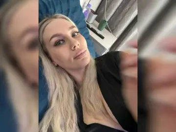 Bongacams Watch Live Sex Cams of Lovensesgirl