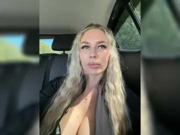 Bongacams Sex Cam of Lovensesgirl