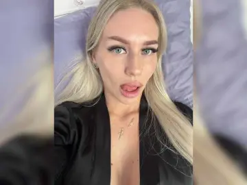 Bongacams Free Live Porn of Lovensesgirl