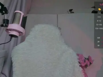 Bongacams Free Porn Cam of BerryBae