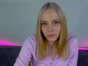 Bongacams Nude Webcam of GinaLovely