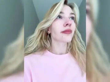 Bongacams Live Sex Cam of Looonacom