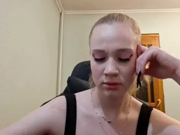 Bongacams Live Sex Cam of linafinay