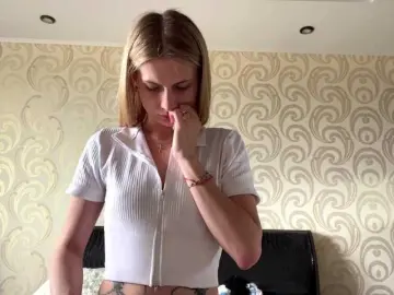 Bongacams Nude Webcam of ElliWagemann