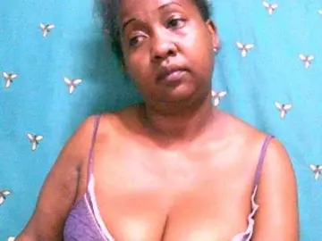 Bongacams Nude Webcam of Sylivinaahh